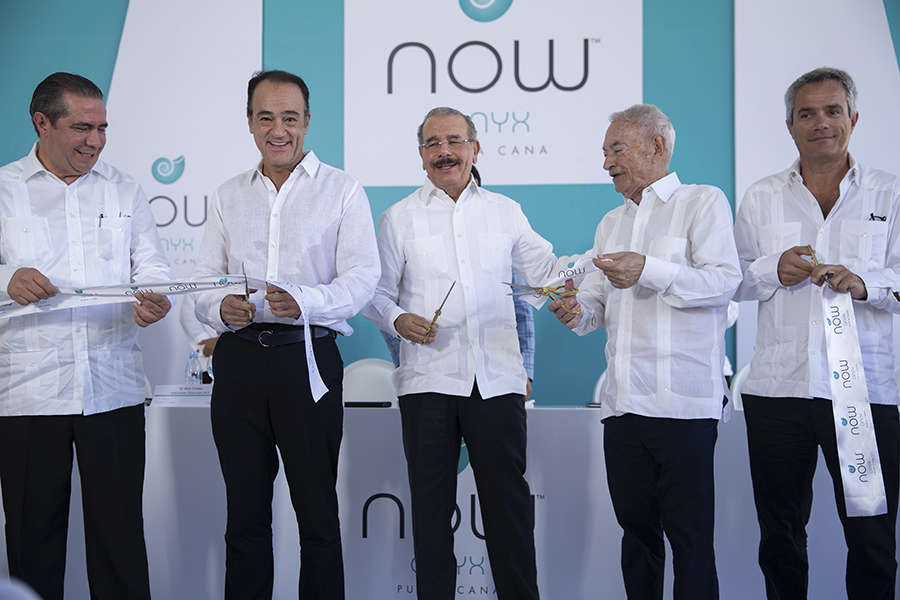 Francisco Javier Garcia, Alex Zozaya, Danilo Medina, Enrique Martinón Armas y Enrique Martinón García,