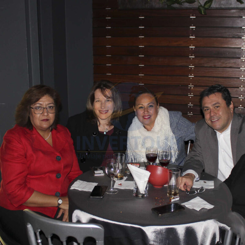 Vicky Jiménez, Verónica Mittel, Gina Navarrete y Omar Bastardo