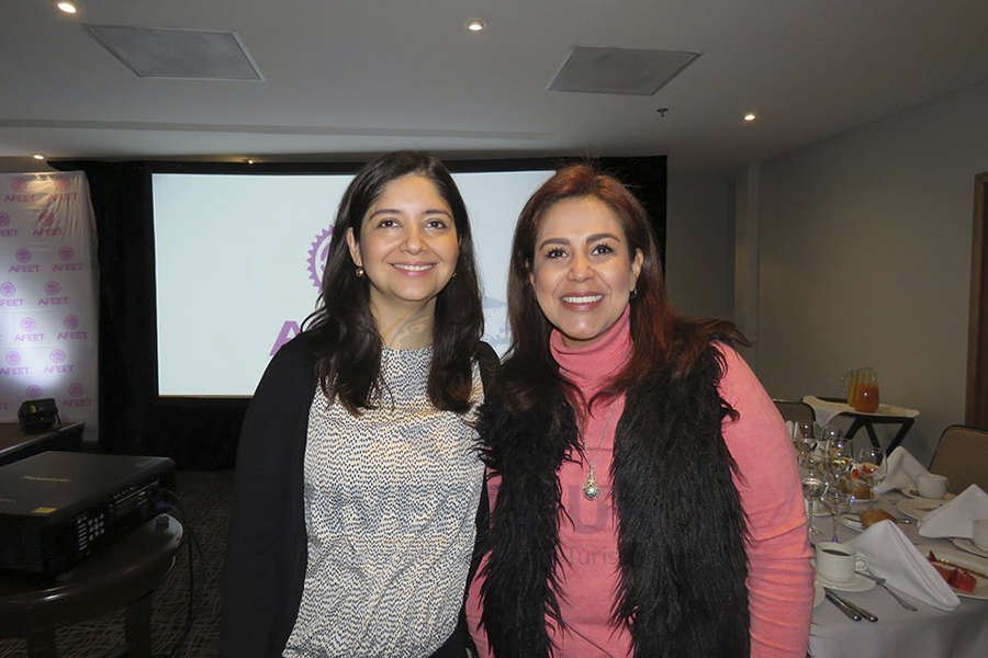 Marcela Carmona y Anahí Solís