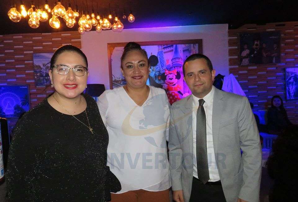 Ligia Arce, Karla Coxtinica y Mauricio Bustamante