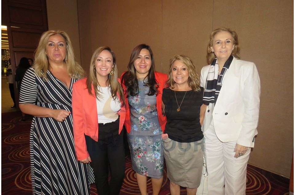 Magda Saldivar, Jenny Zapata, Brensa Alonso, Maricruz Godínez y Begoña Fernández 
