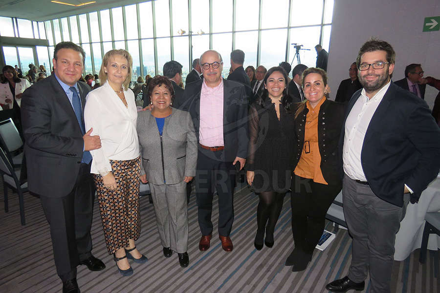 Roberto Trauwitz, Begoña Fernández, Luz María Larrondo, José Manuel Díaz de Rivera, Mariana Pérez, Marta Sánchez y Oriol Riera 