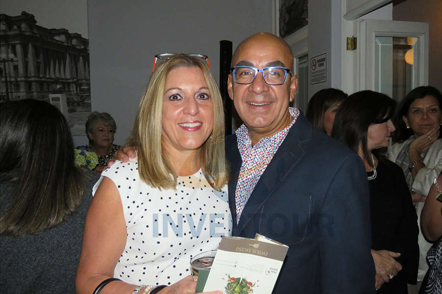 Esther Pujol y Erwin Romero