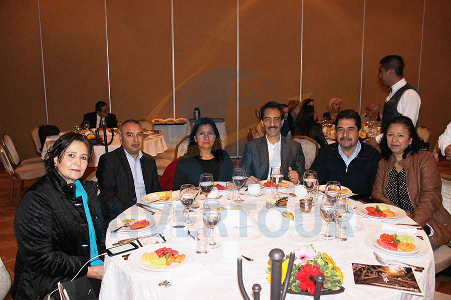 María Navarro, Vicente Escamilla, Lucila Martínez, Sergio Belatti, Óscar Rodríguez y Gloria Sánchez