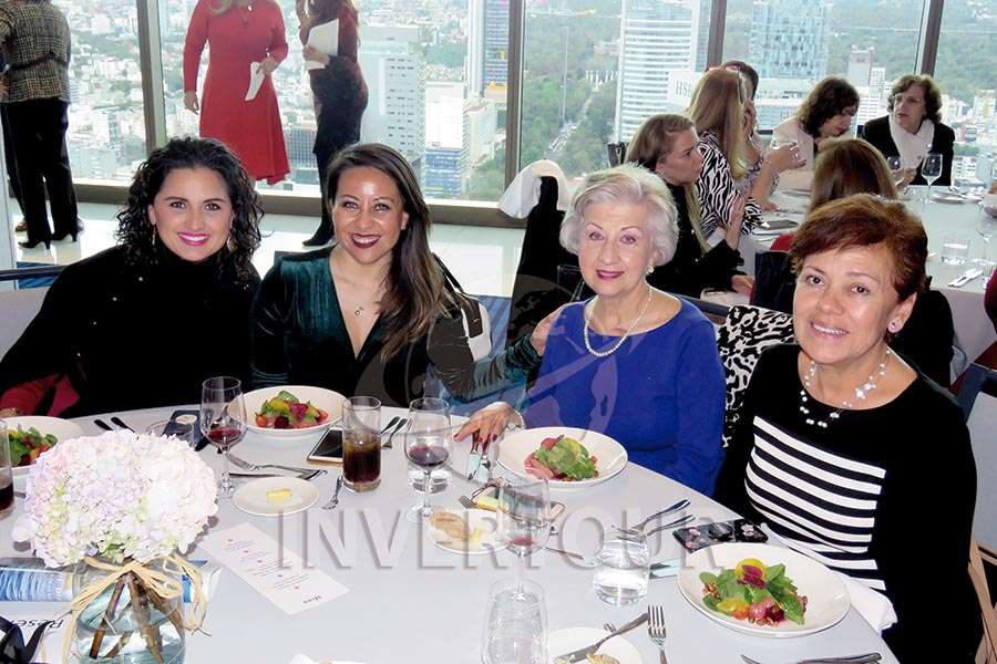 Mónica Espinosa, Marisol Obregón,  María Luisa Luengas y Laura Acevedo