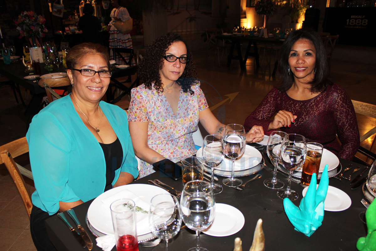 Carmen Rodríguez, Ariadna Vázquez y Caridad Hernández