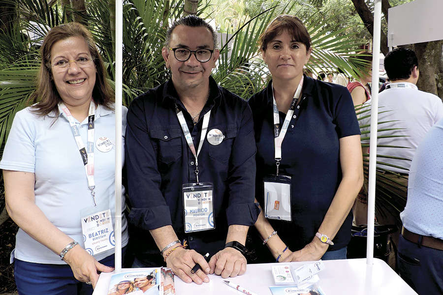 Beatriz Beristain, Mauricio Ponton y Norma Centeno