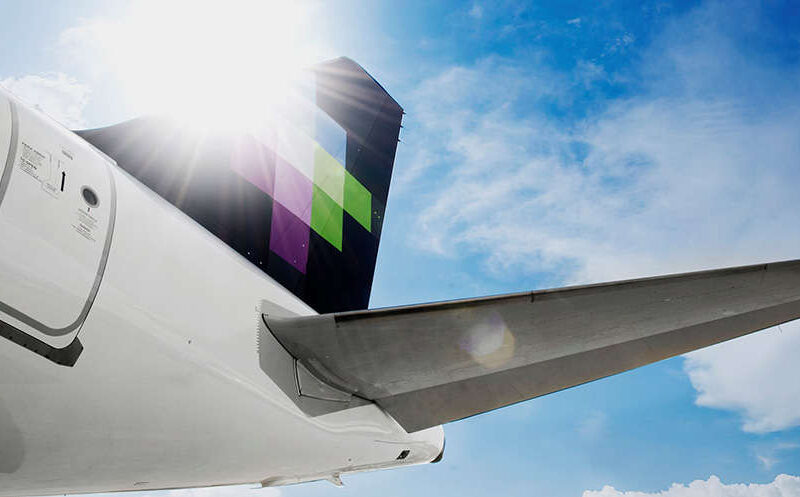 Inversionistas de Volaris aprueban fusión con Viva Aerobus.