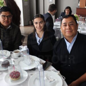 Luis Javier Velázquez, Estefania Valencia y Victor Manuel Alvarado