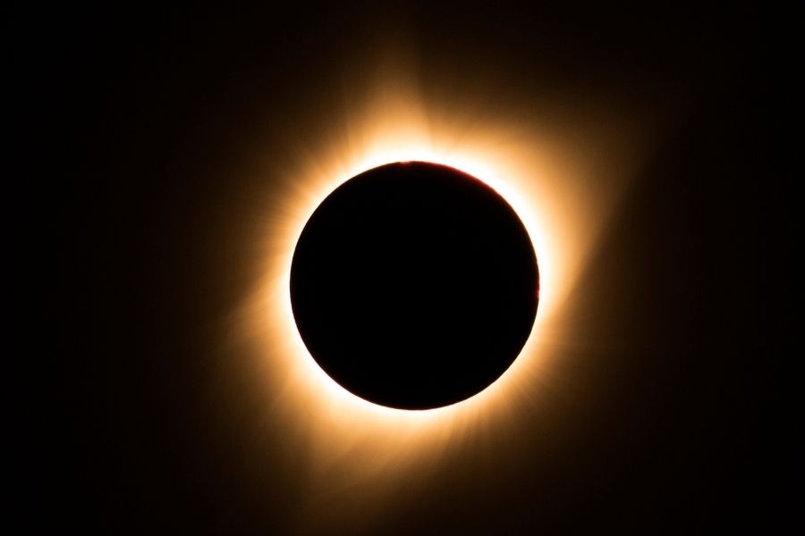 Eclipse solar total