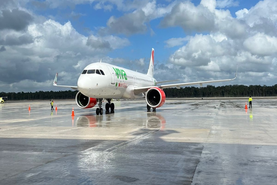 Viva Aerobús en el Aeropuerto de Tulum