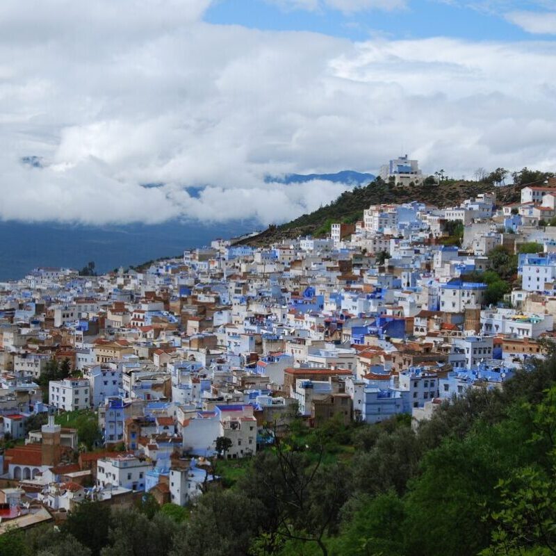 2560px-Vista_de_Xauen_(2)