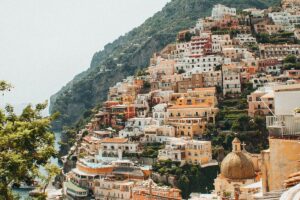 Salerno, encanto costero y cultura mediterránea, uno de los destinos en auge para 2026.