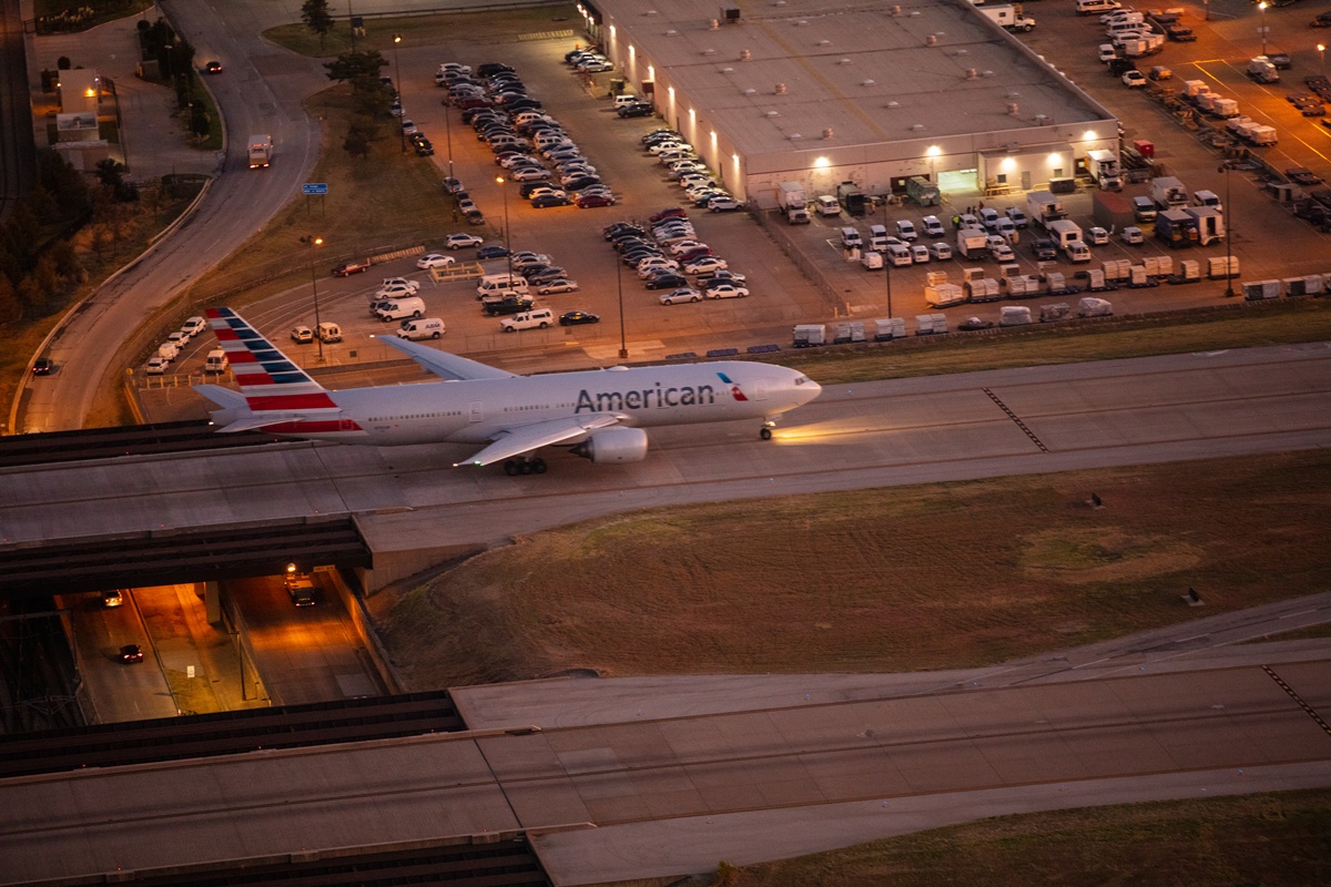 Vista del Aeropuerto Internacional Dallas Fort Worth, un hub clave de conectividad.
