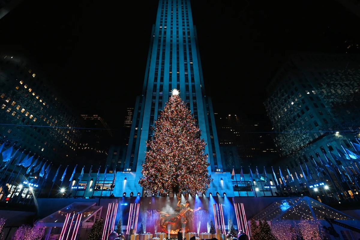 El abeto noruego de 23 metros que se iluminará en Rockefeller Plaza en Nueva York.