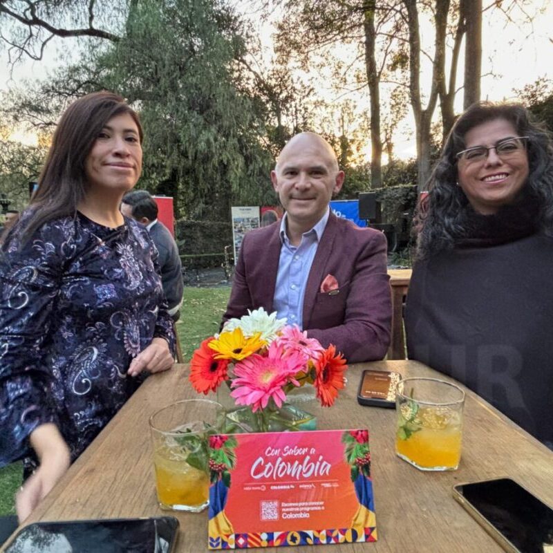 mega-travel-colombia (2)