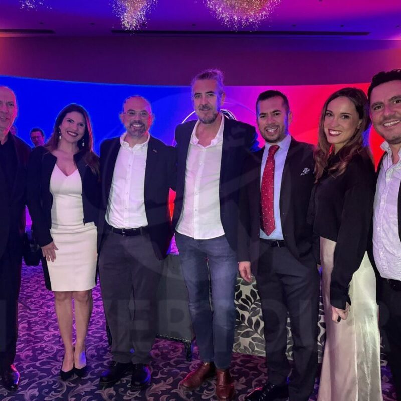 mega-travel-journey-is-you-12