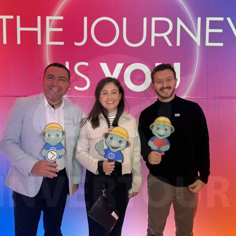 mega-travel-journey-is-you-17