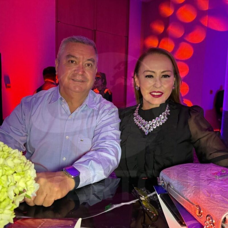 mega-travel-journey-is-you-27