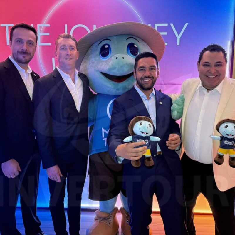 mega-travel-journey-is-you-9