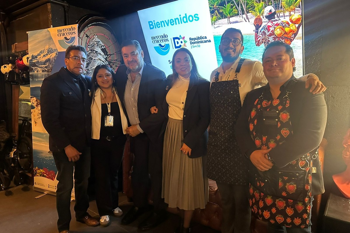Agentes de viajes participan en los eventos de Mercado Cruceros en CDMX y Puebla, con el objetivo de conocer y promover República Dominicana.
