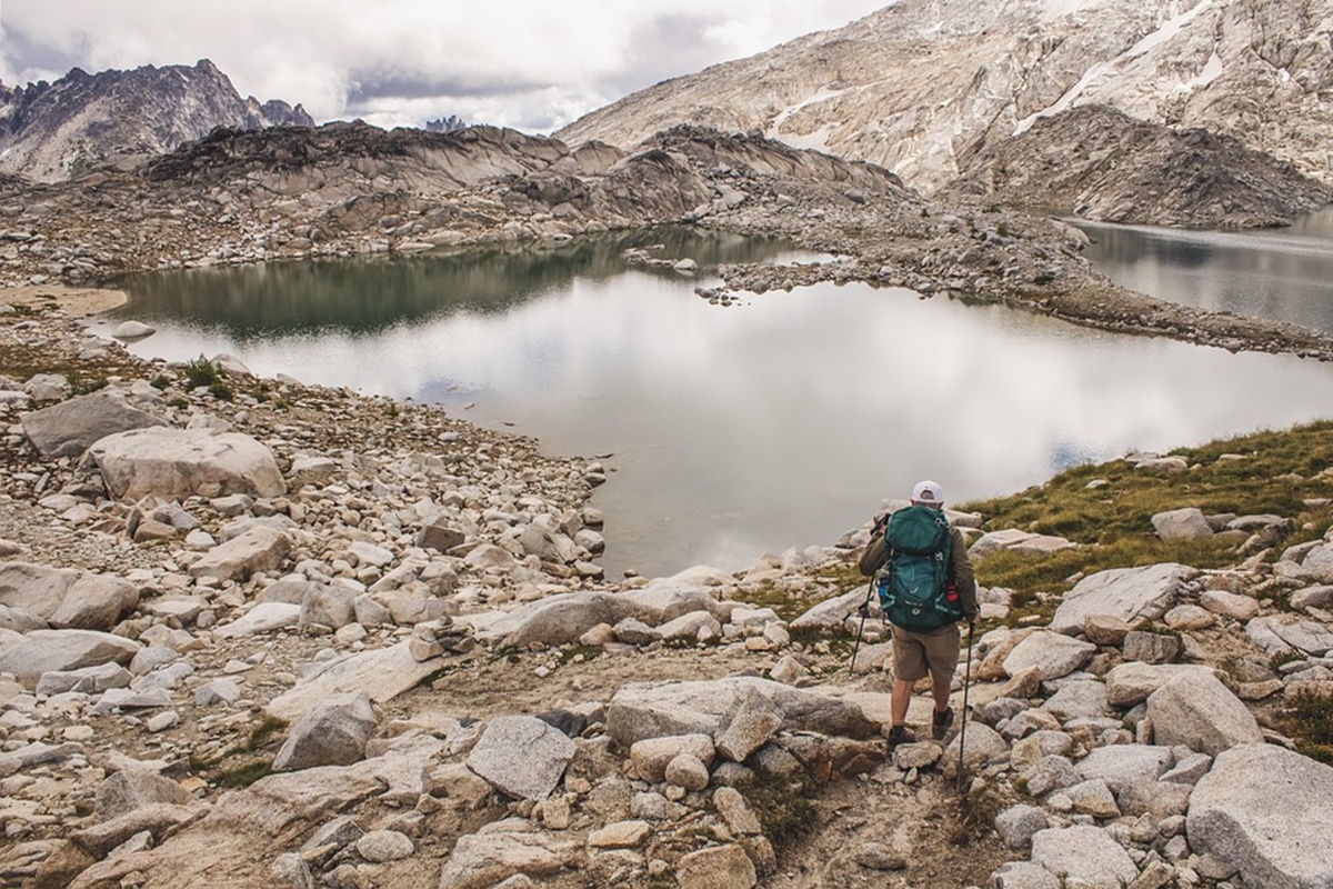Descubre el mundo con mochila y vive cada aventura al máximo.