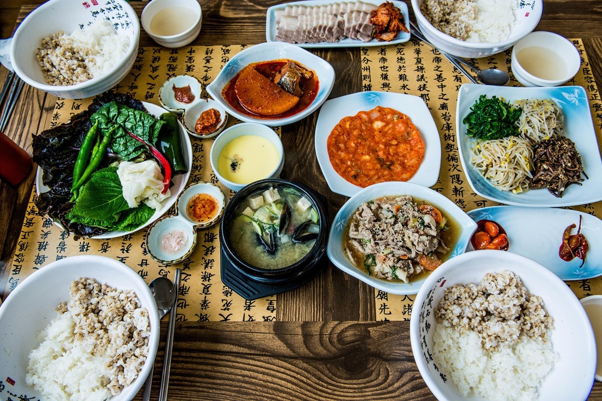 Descubre los sabores únicos de la gastronomía de Corea del Sur.