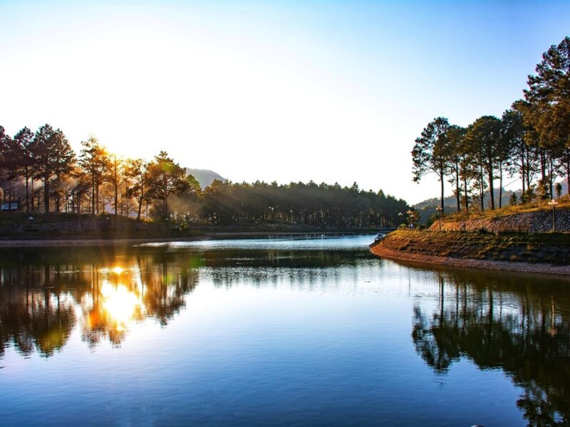 Un destino natural ideal para relajarse y disfrutar del agua y los paisajes.