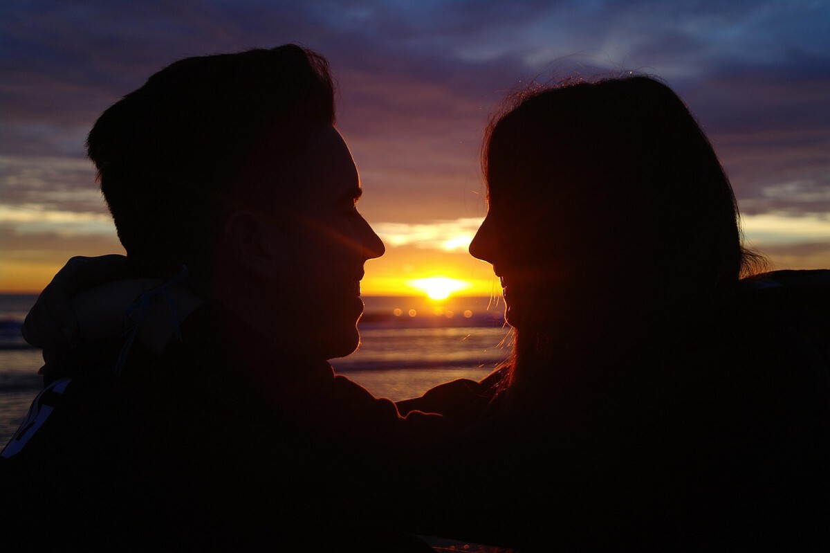 Este año, el 14 de febrero cae en fin de semana, lo que permite organizar una escapada especial con tu pareja.