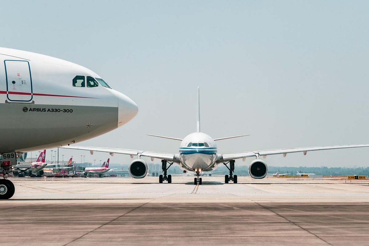 La AFAC afirmó que las operaciones aéreas continúan desarrollándose con normalidad.