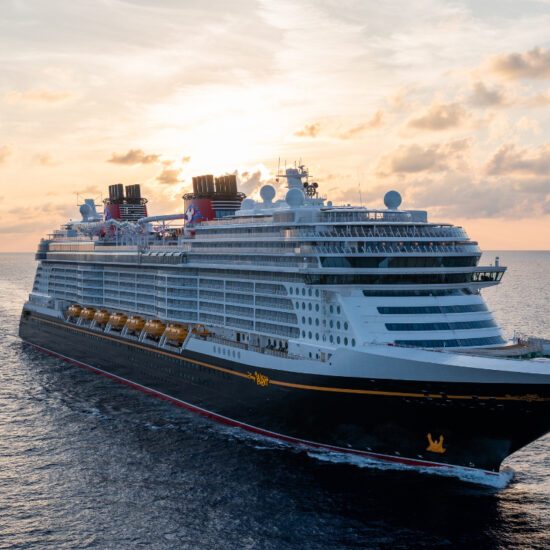 Disney Cruise Line presenta sus itinerarios familiares para el verano de 2027 en Europa, Caribe y más.