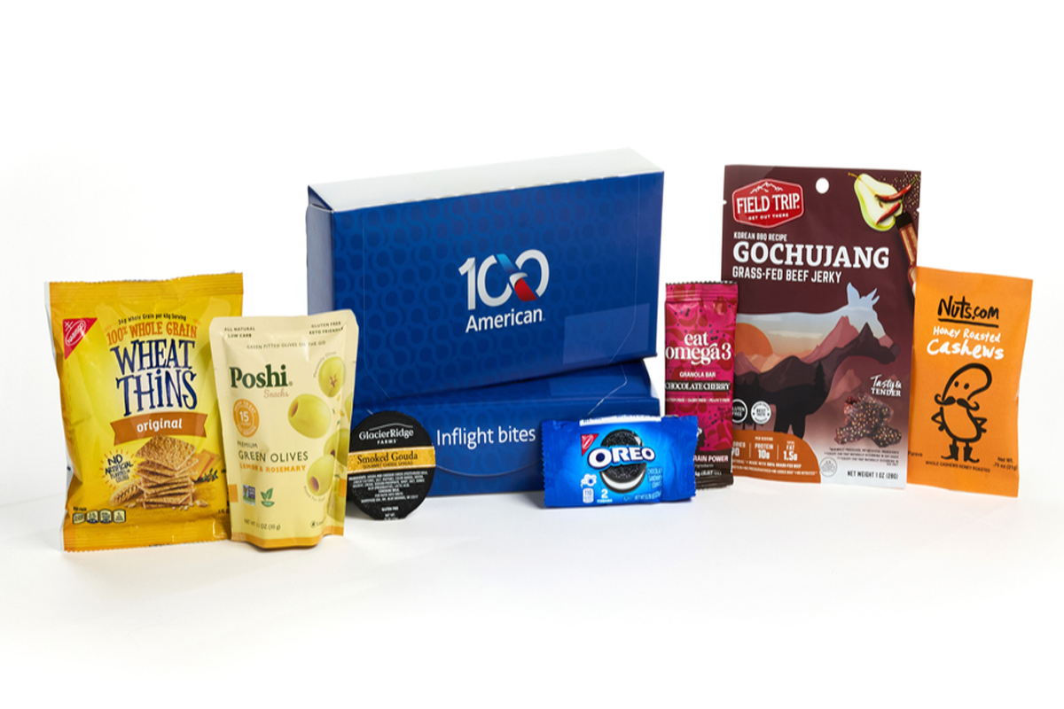 American Airlines renueva su menú de alimentos y snacks a bordo en vuelos seleccionados.