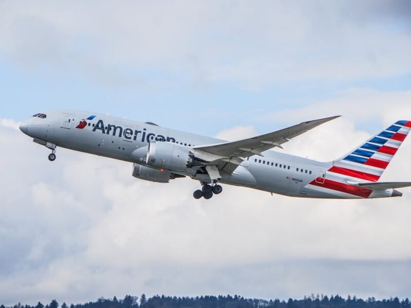 American Airlines suma 23 mil asientos para fútbol americano.