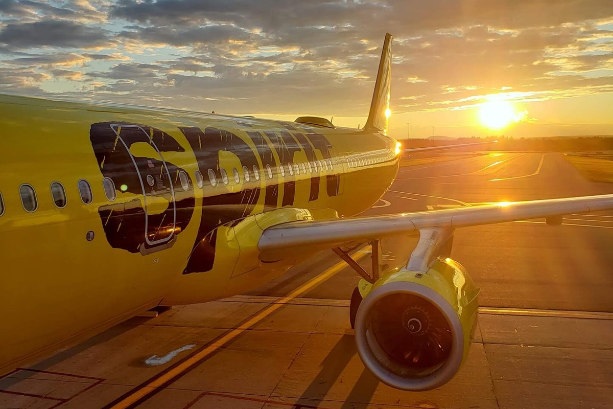 Autoridades de EE.UU. anunciaron acciones tras la quiebra de Spirit Airlines para apoyar a pasajeros afectados.