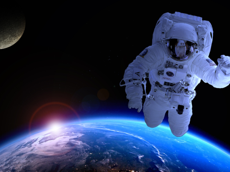 Luna: A journey to the Moon